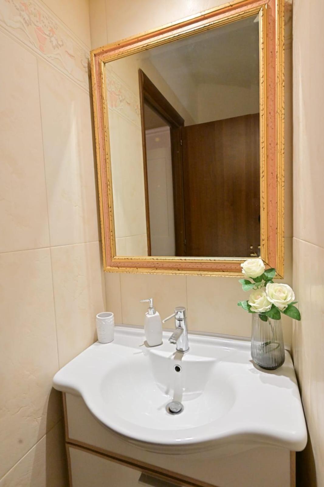 Luxury Home Рим Екстериор снимка